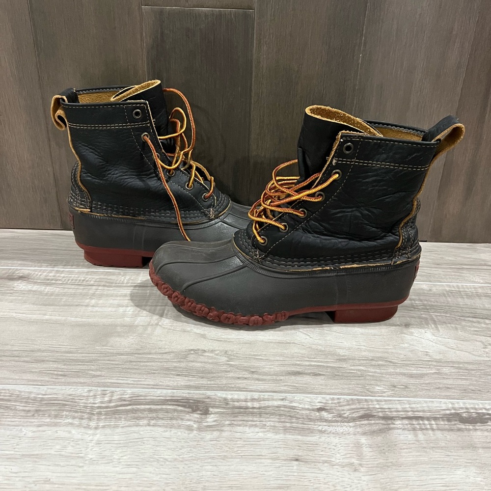 L.L. Bean Boots Duck Blue Leather Womens Sz 10.5 USA Unlined Rain No Insole